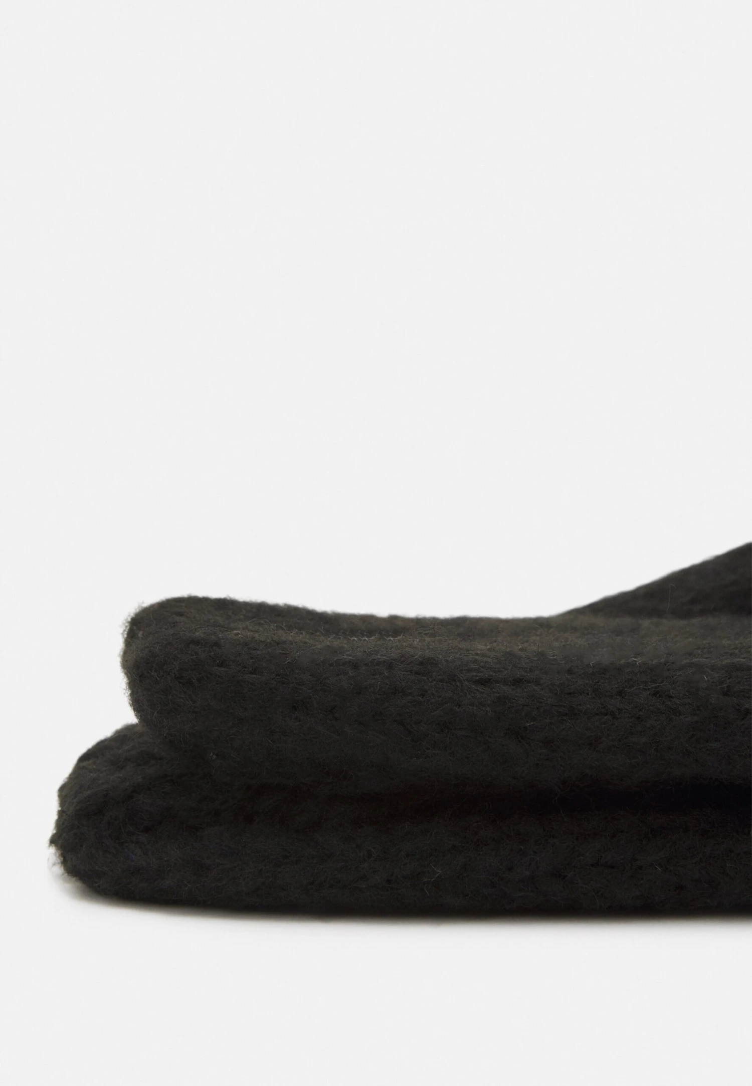 Even&Odd Muffole Black Donna Guanti EV451A03L-Q11 5 Even&Odd Muffole Black Donna Guanti EV451A03L-Q11 - immagine 3