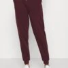 Even&Odd Regular Fit Jogger With Contrast - Pantaloni Sportivi - Dark Red -Even&Odd 0a98e77cd9fa4395a6c803d13ad7f277