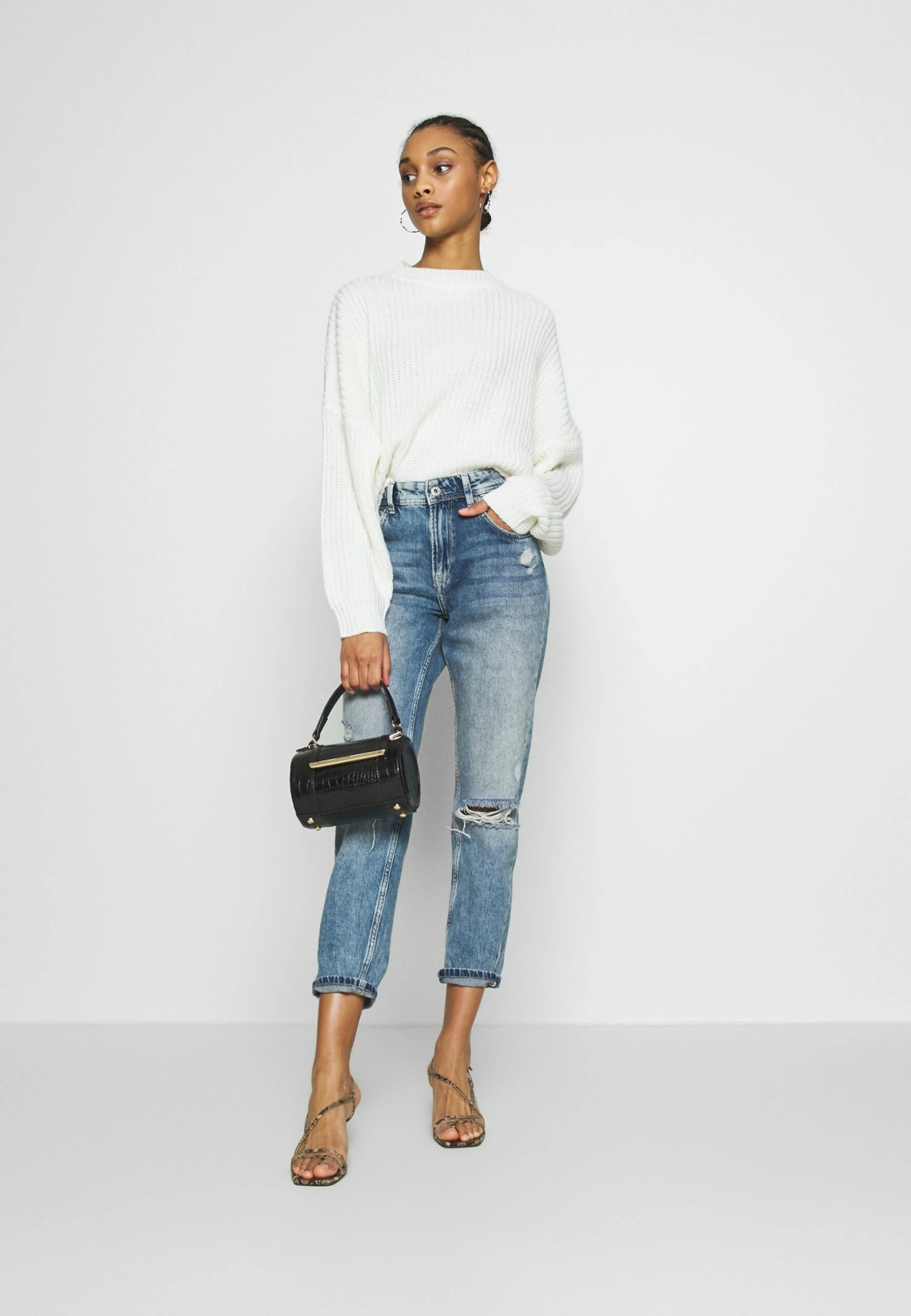 Even&Odd MaglioneWhite Donna Maglieria EV421I0AZ-A11 4 Even&Odd MaglioneWhite Donna Maglieria EV421I0AZ-A11 - immagine 2