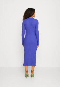 Even&Odd Circ Long Sleeves Midi High Slit Dress - Abito In Maglia - Blue 10 Even&Odd Circ Long Sleeves Midi High Slit Dress - Abito In Maglia - Blue -Even&Odd 1160c199d8e24ff484e5e2971709ba26