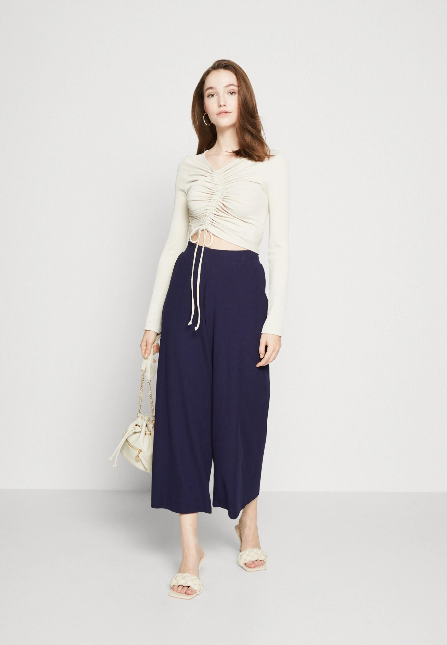 Even&Odd PantaloniDark Blue Donna Pantaloni EV421A0BB-K12 4 Even&Odd PantaloniDark Blue Donna Pantaloni EV421A0BB-K12 - immagine 2