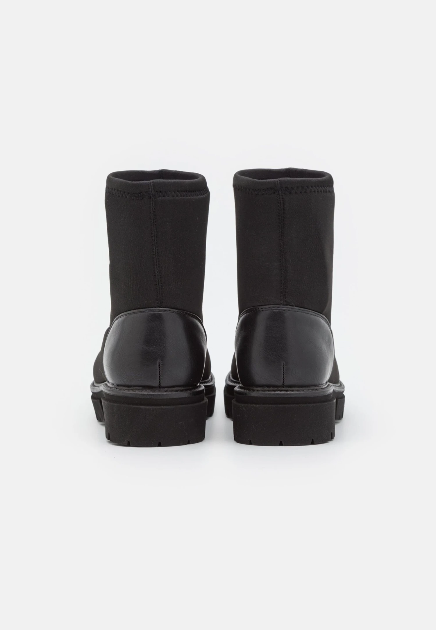 Stivaletti Con PlateauBlack Donna Stivaletti EVC11N02I-Q11 6 Stivaletti Con PlateauBlack Donna Stivaletti EVC11N02I-Q11 - immagine 4