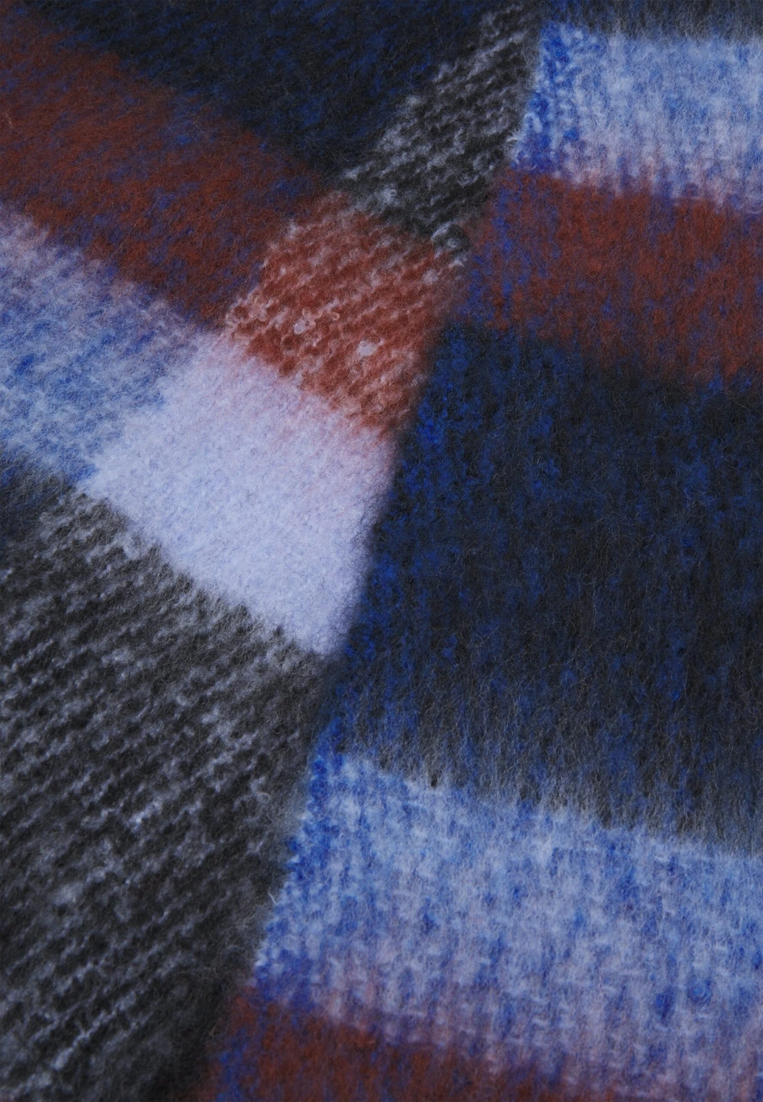 Even&Odd SciarpaDark Blue/Black Donna Sciarpe EV451G0A4-K11 4 Even&Odd SciarpaDark Blue/Black Donna Sciarpe EV451G0A4-K11 - immagine 2