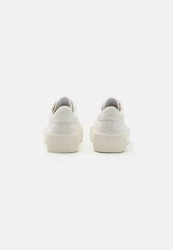 Even&Odd Sneakers BasseOff-White Donna Sneakers EV411A0SF-A12 -Even&Odd 1b46c74972674796b36a3630a08986ee