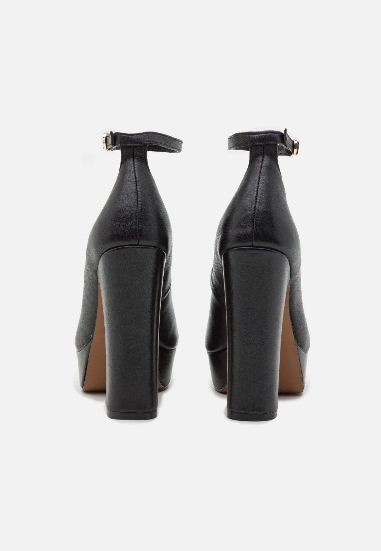 Even&Odd LeatherDecolletéBlack Donna Scarpe Con Tacco EV411B09S-Q11 5 Even&Odd LeatherDecolletéBlack Donna Scarpe Con Tacco EV411B09S-Q11 - immagine 3