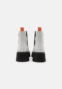 Even&Odd Stivaletti Con PlateauWhite Donna Stivaletti EV411N0J4-A11 -Even&Odd 238d1f5556bd4c29be806dcc94e76a55