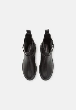 Stivaletti Con PlateauBlack Donna Stivaletti EVC11N02M-Q11 13 Stivaletti Con PlateauBlack Donna Stivaletti EVC11N02M-Q11 -Even&Odd 2a1113069afb436192c56ca5a71103c7