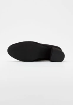 Even&Odd Stivali Con I TacchiBlack Donna Stivali EV411A0CQ-Q12 -Even&Odd 2b1859613b034956a207eed7f4063cfb