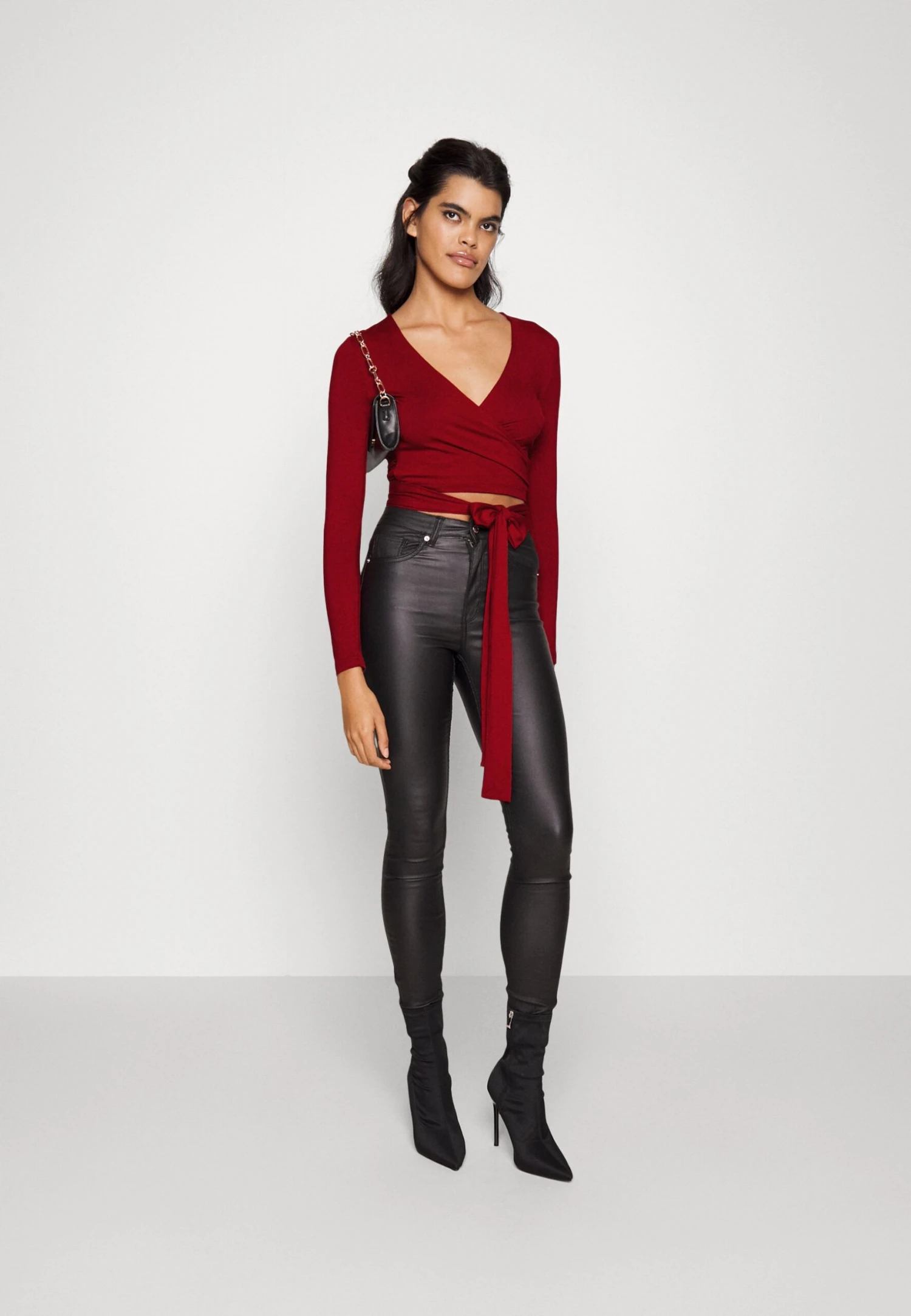 Even&Odd Maglietta A Manica LungaBordeaux Donna T-shirt E Top EV421D1KC-G11 4 Even&Odd Maglietta A Manica LungaBordeaux Donna T-shirt E Top EV421D1KC-G11 - immagine 2