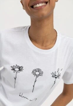 Even&Odd T-Shirt Con StampaWhite Donna T-shirt E Top EV421D23V-A11 11 Even&Odd T-Shirt Con StampaWhite Donna T-shirt E Top EV421D23V-A11 -Even&Odd 690f895626d2439badac578014967bab