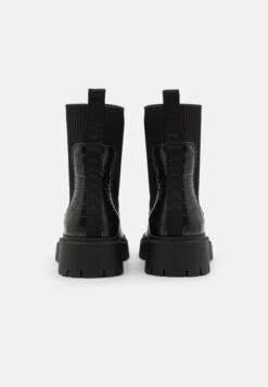 Even&Odd Stivaletti Con PlateauBlack Donna Stivaletti EV411N0IX-Q11 -Even&Odd 6bfebf1b6dbd47ea8016e4cc77017dae