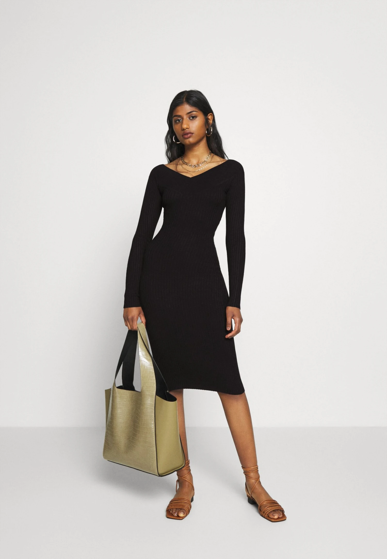 V Ausschnitt Ripp Mini Bodycon StrickkleidTubinoBlack Donna Vestiti EVF21C01P-Q11 4 V Ausschnitt Ripp Mini Bodycon StrickkleidTubinoBlack Donna Vestiti EVF21C01P-Q11 - immagine 2