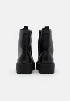 Even&Odd Stivaletti Con PlateauBlack Donna Stivaletti EV411N0BI-Q11 -Even&Odd 7cfb295fb7de456c82fb6f86843dadcb