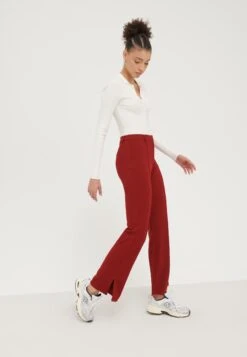 Even&Odd PantaloniBordeaux Donna Pantaloni EV421A0DH-G11 -Even&Odd 839626aa8ee84f9babc562de72c36f2b