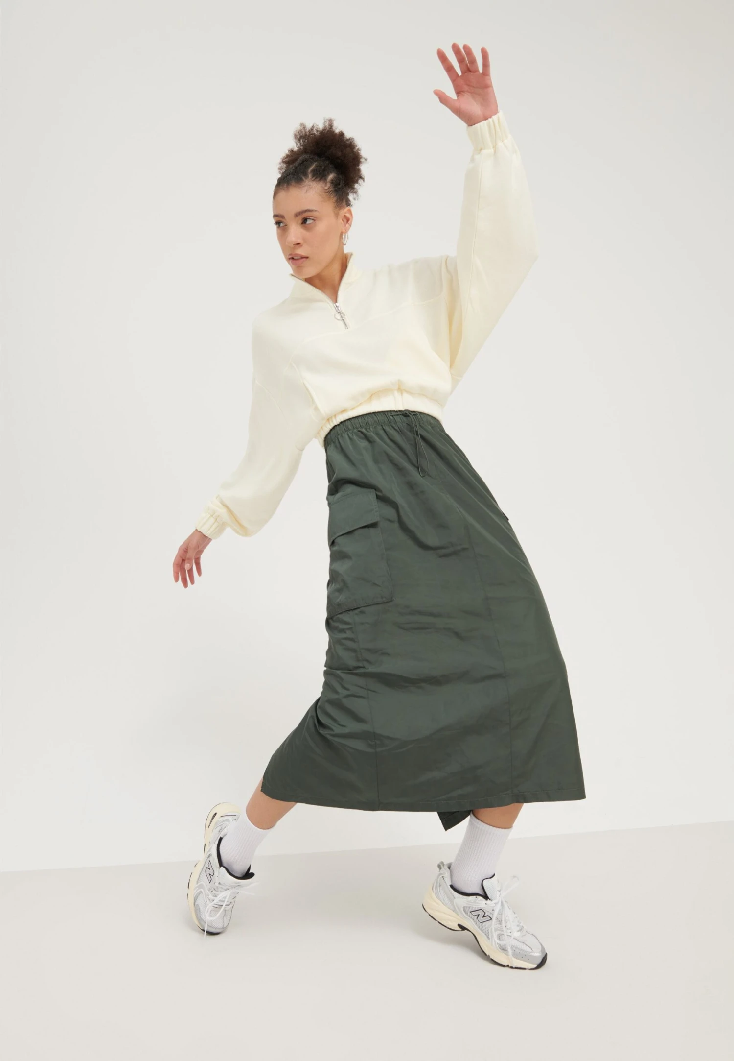 Even&Odd FelpaOff-White Donna Felpe EV421J0DC-A11 4 Even&Odd FelpaOff-White Donna Felpe EV421J0DC-A11 - immagine 2