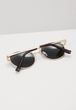 Even&Odd Occhiali Da SoleGreen Donna Occhiali Da Sole EV451K022-M11 -Even&Odd 8c796cf30c994232805b40c1e3ccf7a0