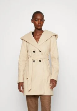 Cappotto CortoBeige Donna Cappotti EVI21U003-B11