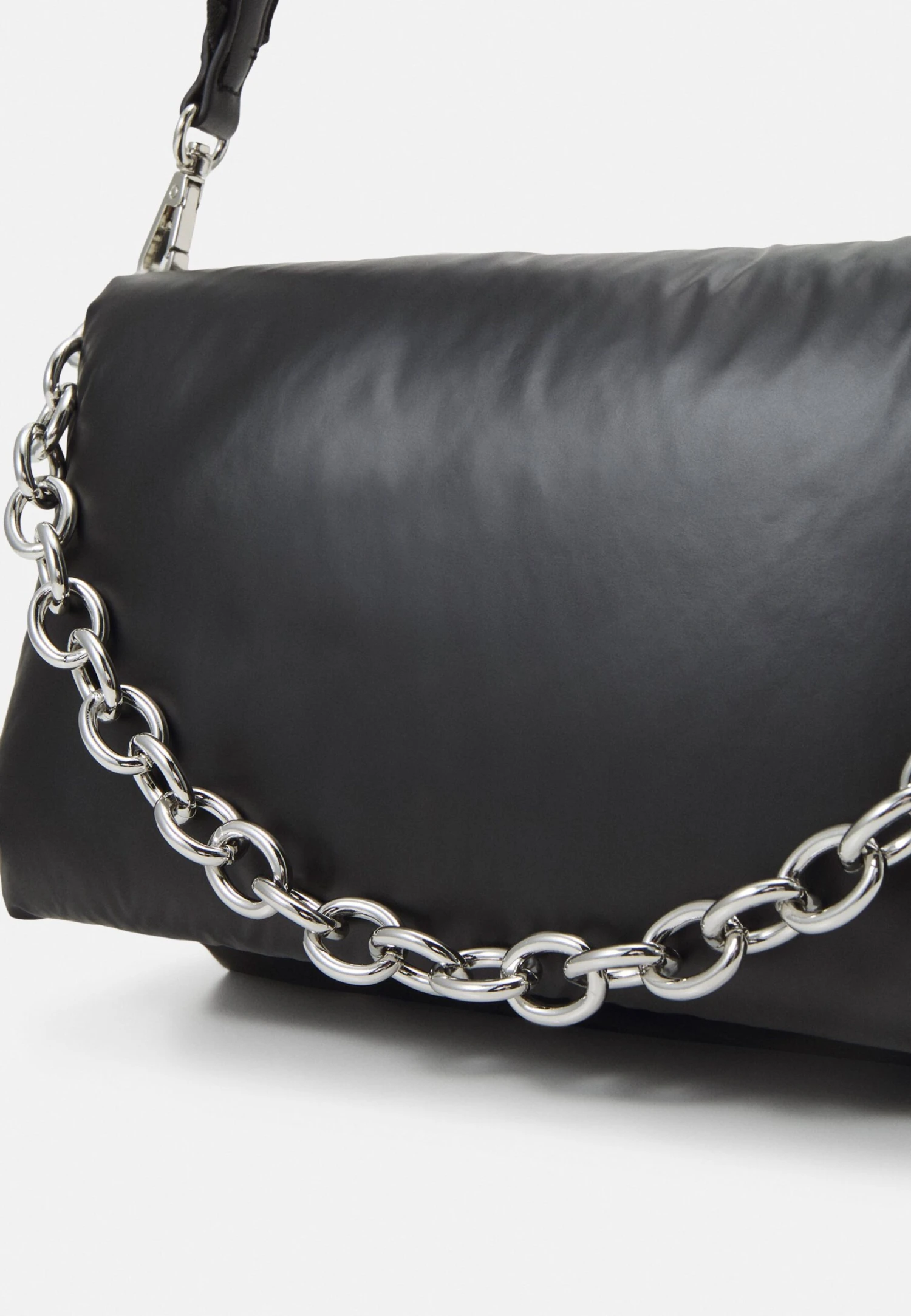 Even&Odd Borsa A TracollaBlack Donna Borse EV451H151-Q11 7 Even&Odd Borsa A TracollaBlack Donna Borse EV451H151-Q11 - immagine 5