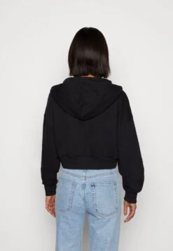Even&Odd Felpa Con ZipBlack Donna Felpe EV421J0BE-Q11 -Even&Odd a9250e5b0a954c46a5f2fd05751bc1bd