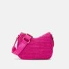 Even&Odd Borsa A TracollaPink Donna Borse EV451H12R-J11 2 Even&Odd Borsa A TracollaPink Donna Borse EV451H12R-J11 -Even&Odd ac9b8ff561b6418cbca39b45031a494c