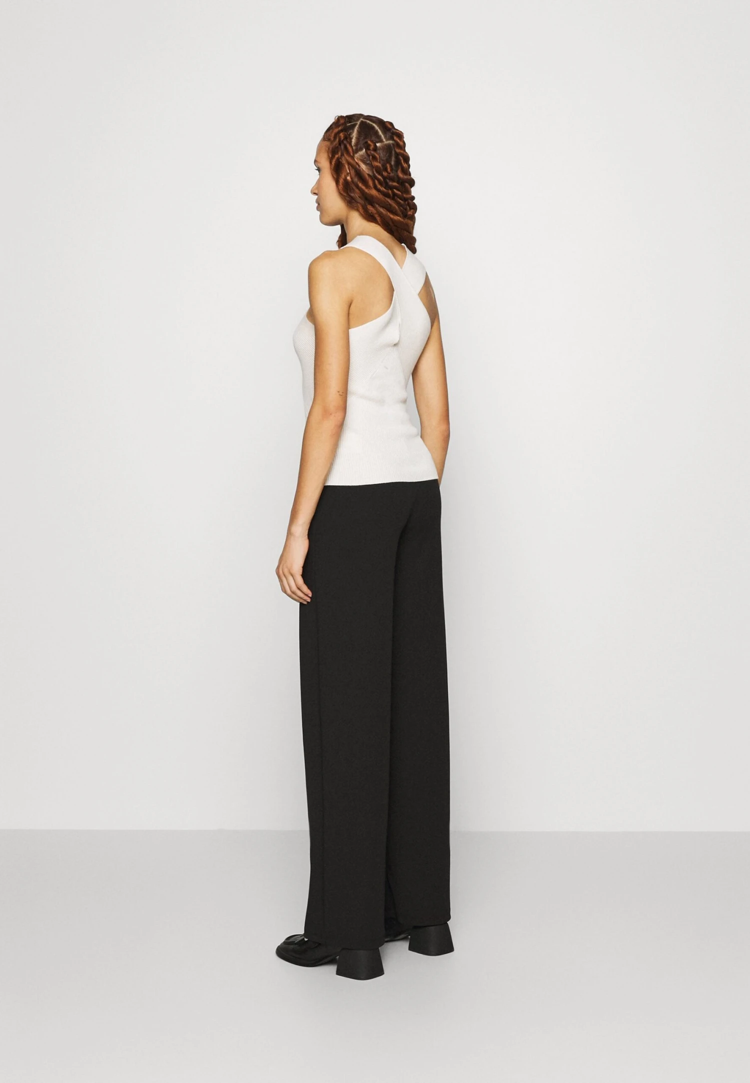 PantaloniBlack Donna Pantaloni EVI21A021-Q11 5 PantaloniBlack Donna Pantaloni EVI21A021-Q11 - immagine 3
