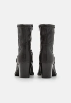 Even&Odd StivalettiBlack Donna Stivaletti EV411N0IO-Q11 -Even&Odd af74d37af221424798333cd957a7eb72