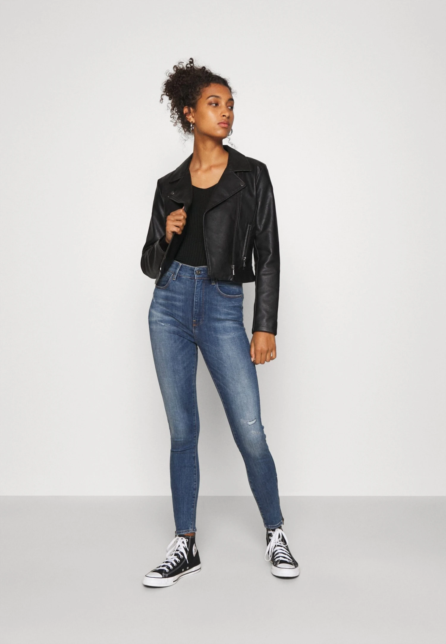 Even&Odd MaglioneBlack Donna Maglieria EV421I0BO-Q11 4 Even&Odd MaglioneBlack Donna Maglieria EV421I0BO-Q11 - immagine 2