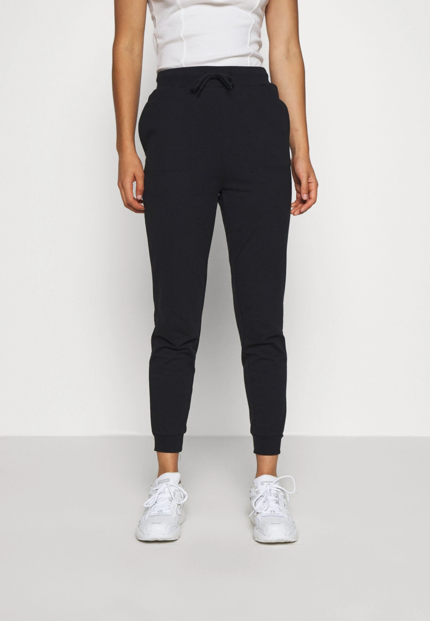 Even&Odd Pantaloni SportiviBlack Donna Pantaloni EV421A08T-Q11 3 Even&Odd Pantaloni SportiviBlack Donna Pantaloni EV421A08T-Q11