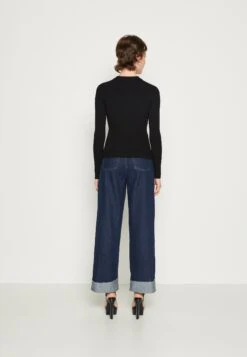 Even&Odd MaglioneBlack Donna Maglieria EV421I0HE-Q11 10 Even&Odd MaglioneBlack Donna Maglieria EV421I0HE-Q11 -Even&Odd b381e6c191894202ba46803b175baa8f