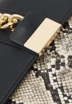 Even&Odd Borsa A ManoBlack Donna Borse EV451H153-Q11 -Even&Odd b4405a6211704ab192cfb52297dacc97