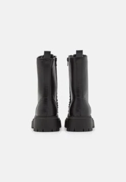 Stivaletti Con PlateauBlack Donna Stivaletti EVC11N02K-Q12 11 Stivaletti Con PlateauBlack Donna Stivaletti EVC11N02K-Q12 -Even&Odd b54437b1b80d475e8f3cc7f462bc62f0