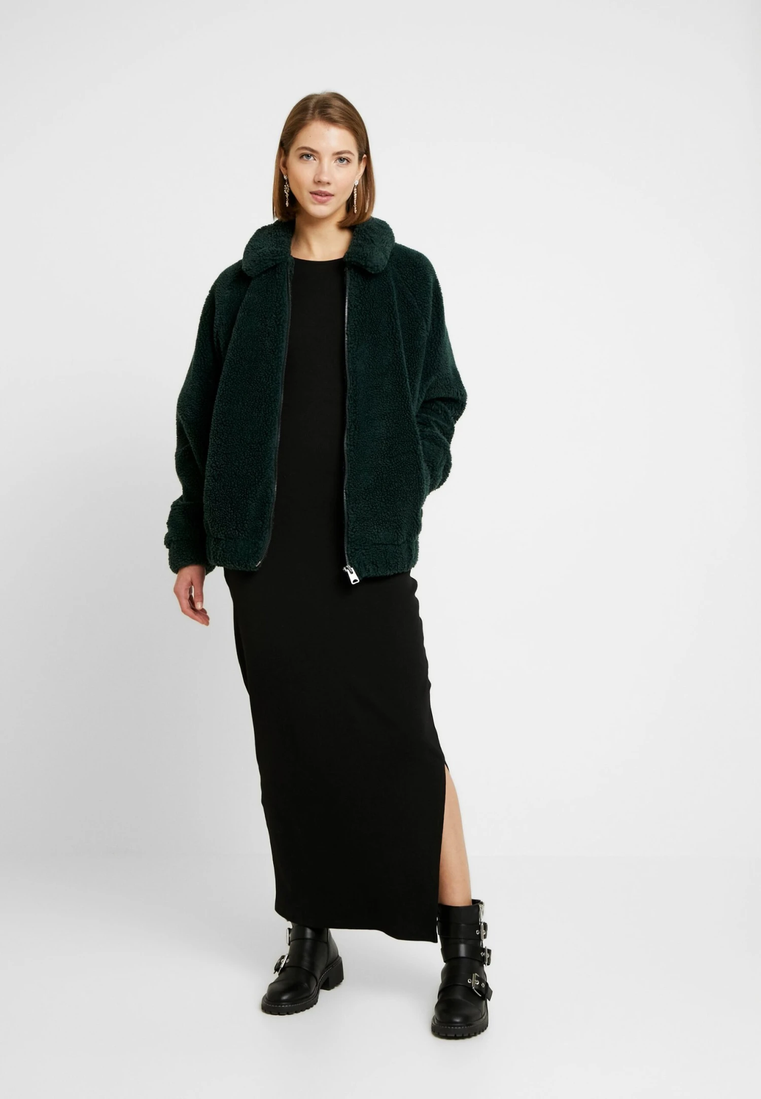 Even&Odd Vestito Di MaglinaBlack Donna Vestiti EV421C0ZJ-Q11 4 Even&Odd Vestito Di MaglinaBlack Donna Vestiti EV421C0ZJ-Q11 - immagine 2