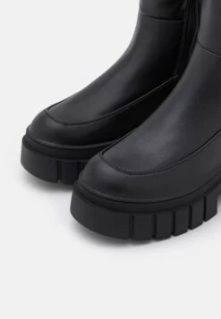 Even&Odd Stivali Con PlateauBlack Donna Stivali EV411A0U0-Q11 -Even&Odd bbae36dcc4ab473ab46187714867b0ef