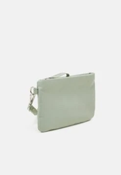 Even&Odd -Even&Odd be46e80b0e81470aac55892e94d42627