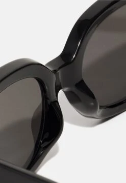 Even&Odd Occhiali Da SoleBlack Donna Occhiali Da Sole EV451K03G-Q11 -Even&Odd bec0fe8bc4aa43afbff4ed57dad27c4b