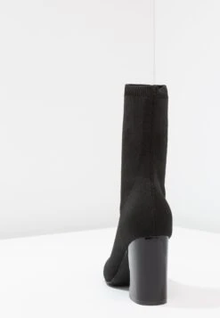 Even&Odd Stivaletti Con TaccoBlack Donna Stivaletti EV411N03E-Q12 16 Even&Odd Stivaletti Con TaccoBlack Donna Stivaletti EV411N03E-Q12 -Even&Odd bf76de04684e489594bf2683e94a90af