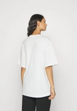 T-Shirt Con StampaOff-White Donna T-shirt E Top EVO29G01M-A11 10 T-Shirt Con StampaOff-White Donna T-shirt E Top EVO29G01M-A11 -Even&Odd c1e90f6a3e7e4f9f895e64b9ba77b61d