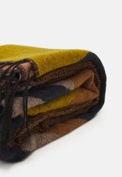 Even&Odd SciarpaMustard Yellow/Orange Donna Sciarpe EV451G07E-E11 6 Even&Odd SciarpaMustard Yellow/Orange Donna Sciarpe EV451G07E-E11 -Even&Odd c74b78d288494c3898d099d3c1660b91