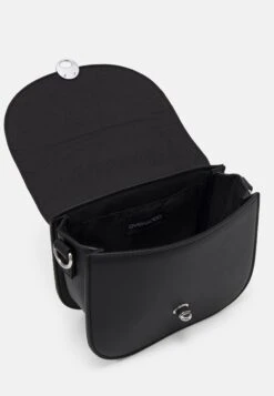 Even&Odd Borsa A TracollaBlack Donna Borse EV451H13R-Q11 8 Even&Odd Borsa A TracollaBlack Donna Borse EV451H13R-Q11 -Even&Odd c79566b62815436c9c25643d0a26d4e8