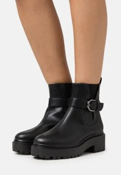 Stivaletti Con PlateauBlack Donna Stivaletti EVC11N02M-Q11