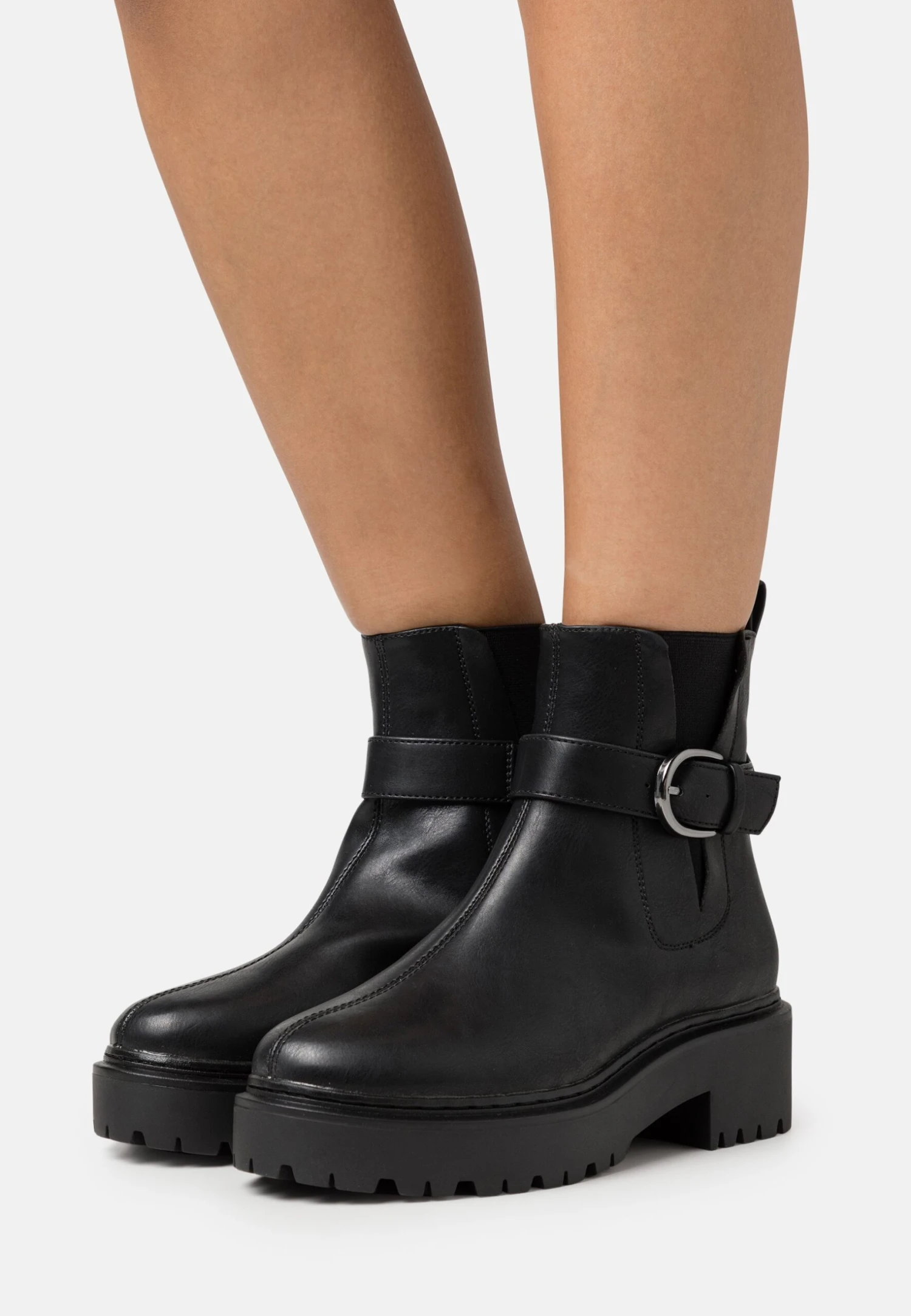 Stivaletti Con PlateauBlack Donna Stivaletti EVC11N02M-Q11 3 Stivaletti Con PlateauBlack Donna Stivaletti EVC11N02M-Q11