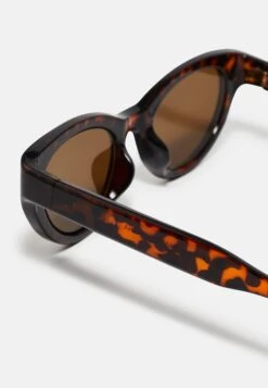 Even&Odd Occhiali Da SoleBrown Donna Occhiali Da Sole EV451K02C-O12 8 Even&Odd Occhiali Da SoleBrown Donna Occhiali Da Sole EV451K02C-O12 -Even&Odd d25fab1b339a465399d0544608a7cc8b