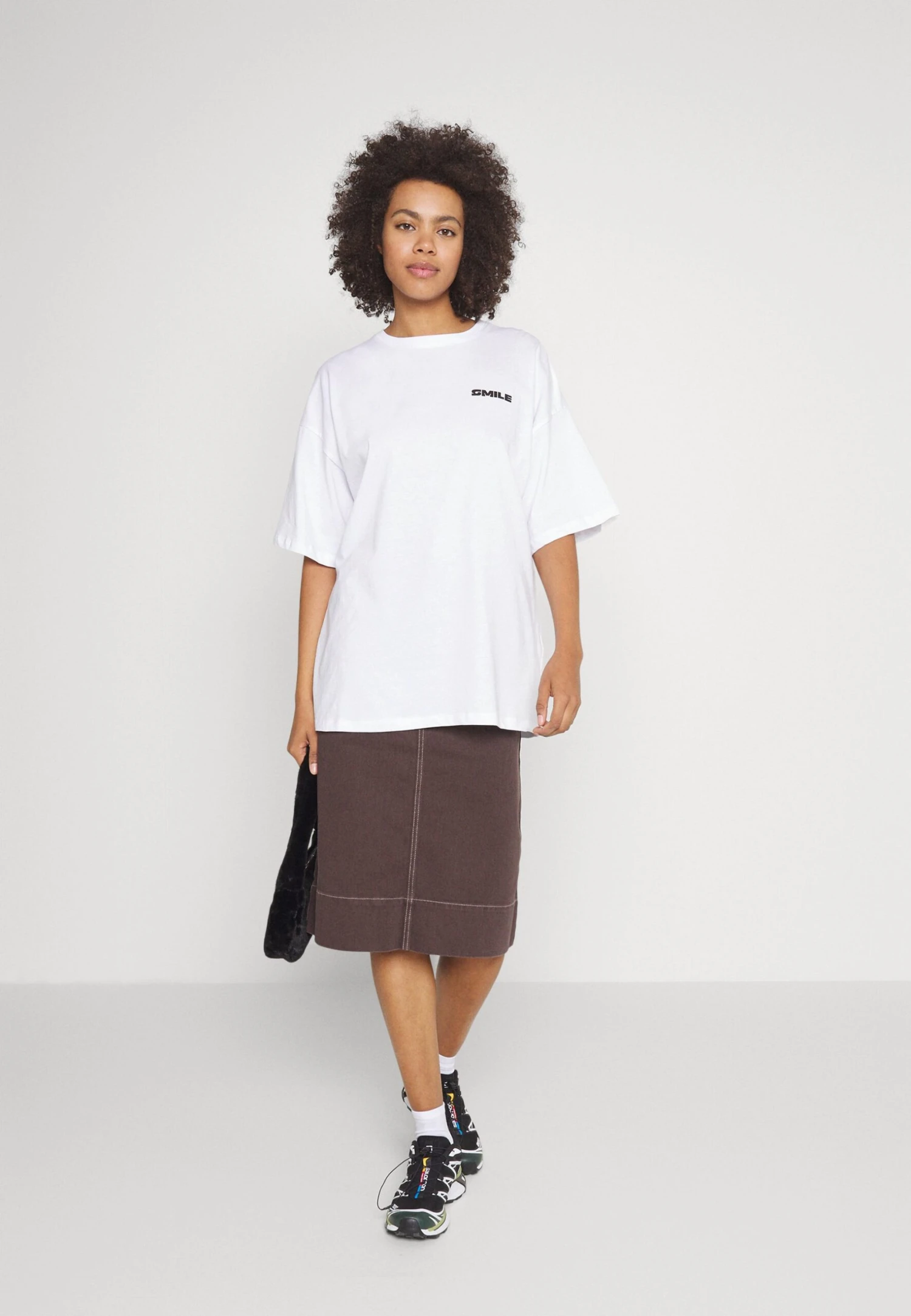 Even&Odd Cut SmileT-Shirt Con StampaWhite Donna T-shirt E Top EV421D257-A11 4 Even&Odd Cut SmileT-Shirt Con StampaWhite Donna T-shirt E Top EV421D257-A11 - immagine 2