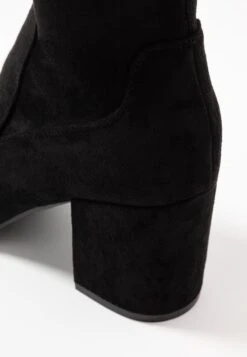 Even&Odd Stivali Sopra Il GinocchioBlack Donna Stivali EV411A0I1-Q11 -Even&Odd db0dec5a98954185b08116eaf8b4d349