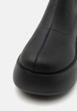 Even&Odd Stivali Con PlateauBlack Donna Stivali EV411A0XF-Q11 -Even&Odd dea019a37f6043dfa7e7c136754c46a2