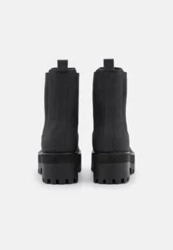 Stivaletti Con PlateauBlack Donna Stivaletti EVC11N020-Q11 11 Stivaletti Con PlateauBlack Donna Stivaletti EVC11N020-Q11 -Even&Odd e0492e24b3714a7080cf77fc3720b796