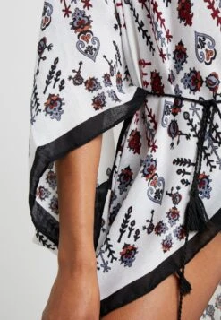 Even&Odd Giacca LeggeraOff-White Donna Giacche E Blazer EV451G065-A11 -Even&Odd e804b5b1e78c4f129c9f631dbe876904