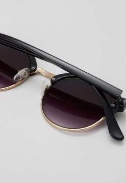 Even&Odd Occhiali Da SoleBlack Donna Occhiali Da Sole EV451K024-Q11 -Even&Odd e847589e71204554a57a4f3817c13d7f