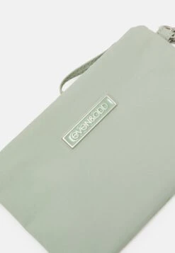 Even&Odd PortafoglioGreen Donna Portafogli E Portachiavi EV451F04J-M11 9 Even&Odd PortafoglioGreen Donna Portafogli E Portachiavi EV451F04J-M11 -Even&Odd f3a79bd8688c4f57bf9fe20c9cc33e6e